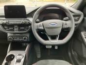 FORD KUGA 2022 (72)