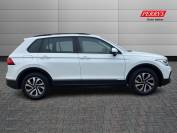 VOLKSWAGEN TIGUAN 2021 (21)