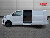 VAUXHALL VIVARO 2024 (74)