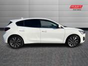 FORD FOCUS 2024 (24)