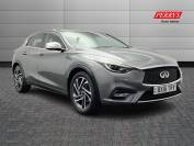 INFINITI Q30 2016 (16)