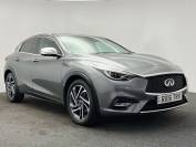 INFINITI Q30 2016 (16)