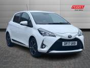 TOYOTA YARIS 2017 (17)