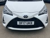 TOYOTA YARIS 2017 (17)