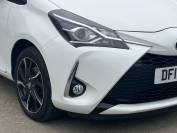 TOYOTA YARIS 2017 (17)