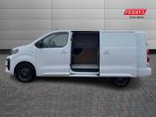 VAUXHALL VIVARO 2024 (74)