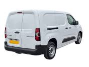 CITROEN BERLINGO 2024 (74)