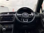 VOLKSWAGEN TIGUAN 2019 (19)