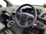 FORD TRANSIT CONNECT 2024 (74)