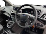 FORD TRANSIT CONNECT 2024 (74)