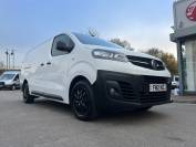 VAUXHALL VIVARO 2021 (21)