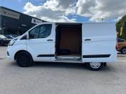 FORD TRANSIT CUSTOM 2018 (68)