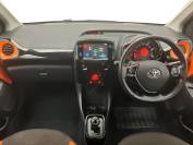 TOYOTA AYGO 2019 (69)