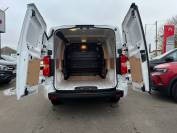 VAUXHALL VIVARO 2024 (74)