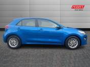 KIA RIO 2022 (22)