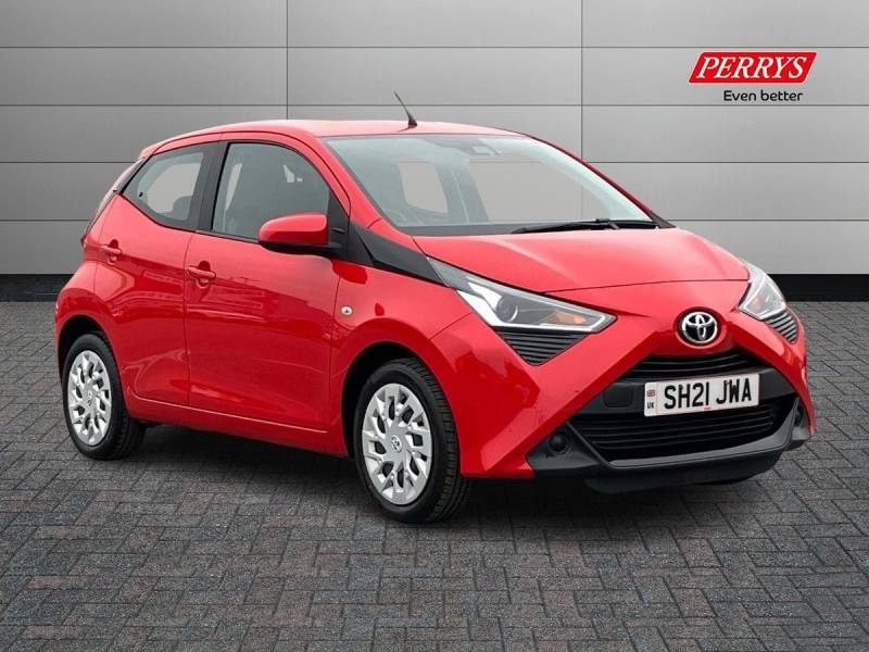 TOYOTA AYGO 2021 (21)