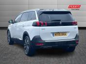 PEUGEOT 5008 2019 (19)