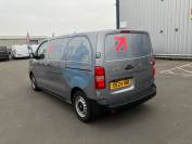 VAUXHALL VIVARO 2024 (24)