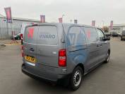 VAUXHALL VIVARO 2024 (24)