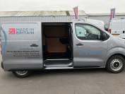 VAUXHALL VIVARO 2024 (24)