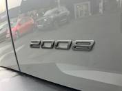 PEUGEOT 2008 2024 (73)