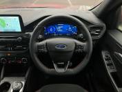 FORD KUGA 2023 (73)