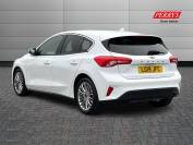 FORD FOCUS 2019 (19)