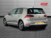 VOLKSWAGEN GOLF 2019 (69)