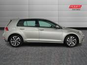 VOLKSWAGEN GOLF 2019 (69)