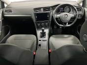 VOLKSWAGEN GOLF 2019 (69)