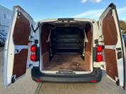 VAUXHALL VIVARO 2021 (71)