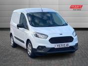 FORD TRANSIT COURIER 2021 (71)