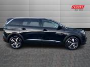 PEUGEOT 5008 2020 (70)