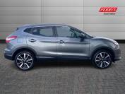 NISSAN QASHQAI 2017 (17)