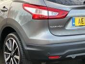 NISSAN QASHQAI 2017 (17)