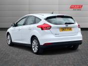 FORD FOCUS 2017 (17)