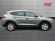 HYUNDAI TUCSON 2018 (68)