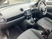 MAZDA 2 2014 (64)