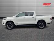 TOYOTA HILUX 2018 (68)