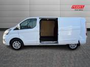 FORD TRANSIT CUSTOM 2023 (23)