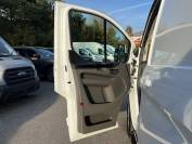 FORD TRANSIT CUSTOM 2023 (23)