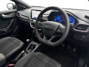 FORD PUMA 2024 (24)