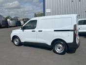 FORD TRANSIT COURIER 2024 (H0329)