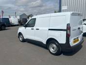 FORD TRANSIT COURIER 2024 (H0329)