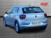 VOLKSWAGEN POLO 2018 (68)