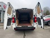 VAUXHALL VIVARO 2020 (70)