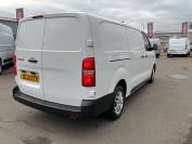 VAUXHALL VIVARO 2021 (21)