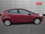 FORD FIESTA 2011 (11)