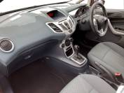 FORD FIESTA 2011 (11)