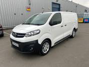 VAUXHALL VIVARO 2021 (21)